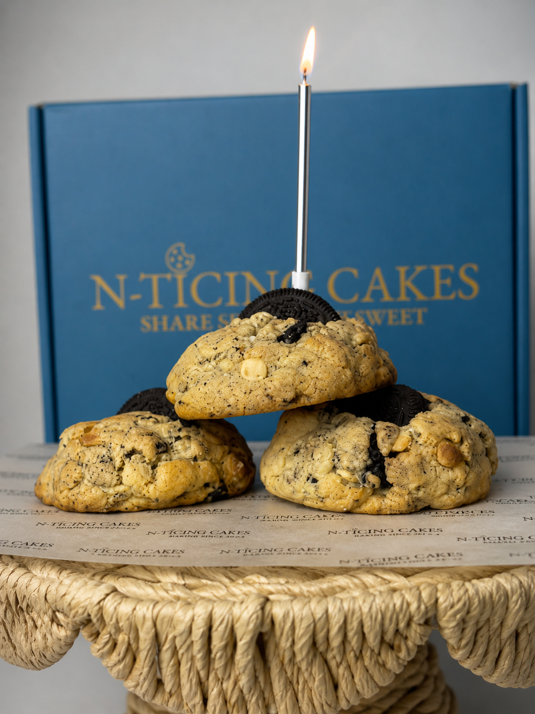 COOKIES AND CREAM NYC COOKIES