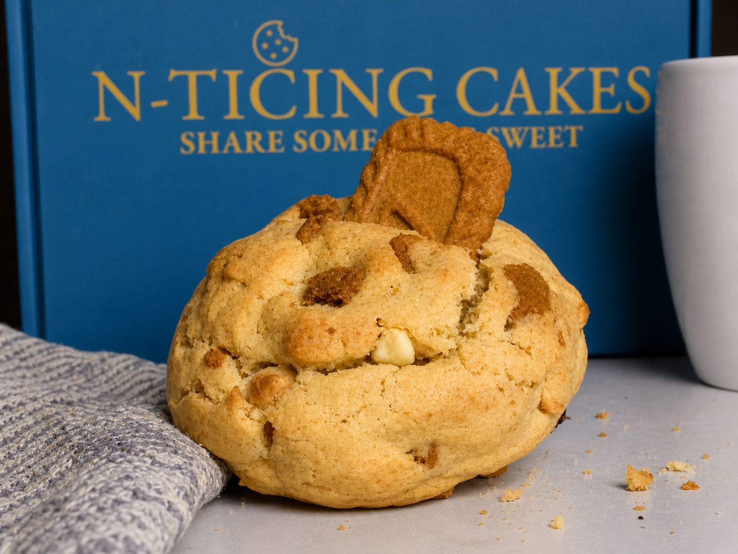 LOTUS BISCOFF & WHITE CHOCOLATE NYC COOKIES