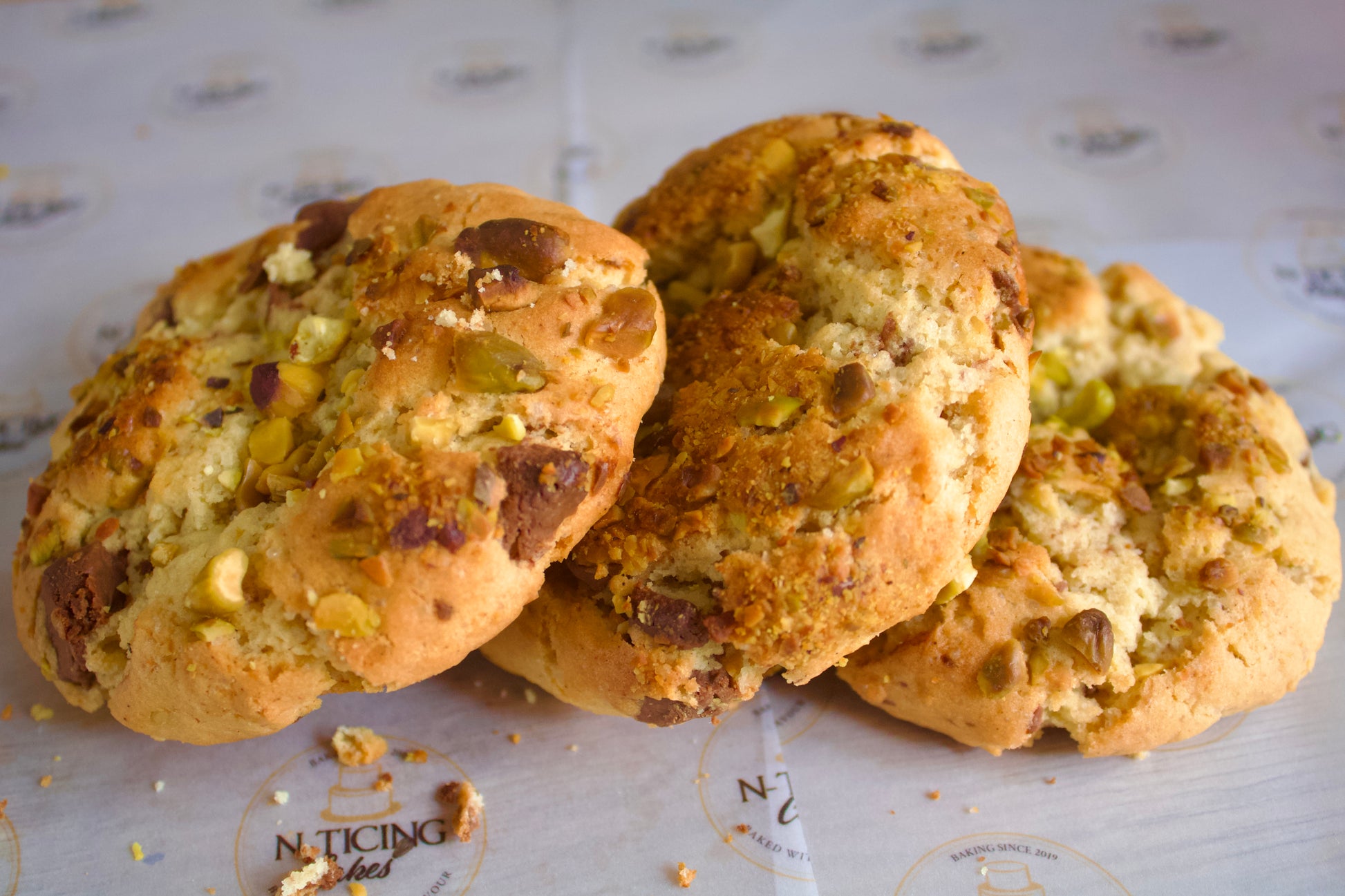Pistachio Chocolate Chip NYC Cookie